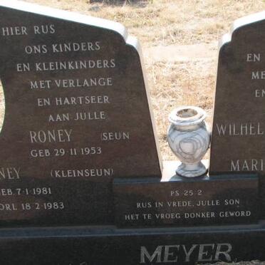 MEYER Roney 1953 &amp; Wilhelmina HOPLEY 1959-1983 ::MEYER Marietjie 1978-1983 :: MEYER Roney 1981-1983  