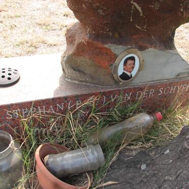 SCHYFF P.S., van der 1967-1995