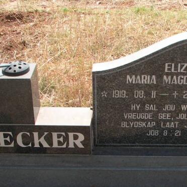STRECKER Albert Richard Wallace 1909-1983 &amp; Elizabeth Maria Magdalena 1919-2000