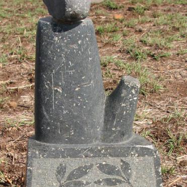 Mpumalanga, LYDENBURG district, Kwena Dam, Badfontein 114, Relocated Cemetery_2