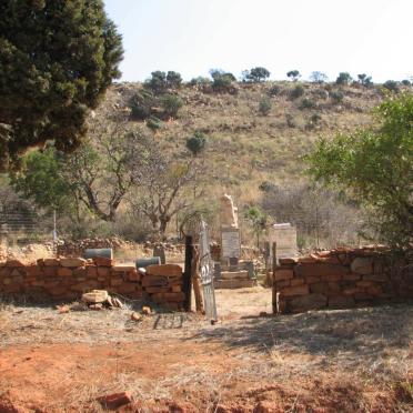 Mpumalanga, LYDENBURG district, Goedgedacht 553, Krugerpos, farm cemetery