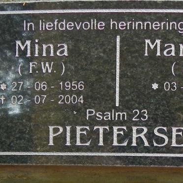 P - Vanne :: Surnames - P