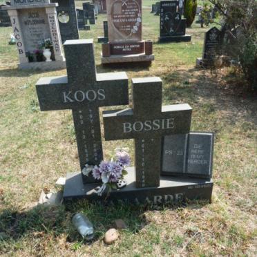 AARDE Koos, van 193?-2008 &amp; Bossie 1940-