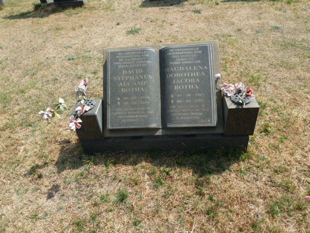 BOTHA David Stephanus Aucamp 1916-2006 &amp; Magdalena Dorothea Jacoba 1921-2007
