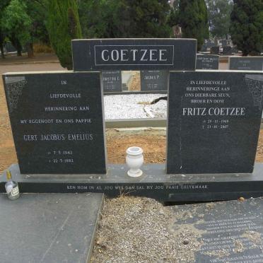COETZEE Gert Jacobus Emelius 1942-1982 :: COETZEE Fritz 1969-2007