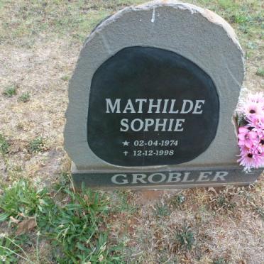 GROBLER Mathilde Sophie 1974-1998