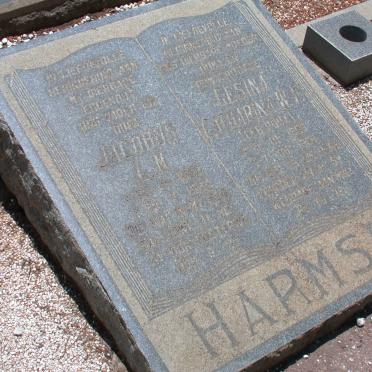 HARMSE Jacobus L.M. 1892-1964 &amp; Gesina Catharina W.E. ROUX 1893-1966