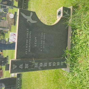 HEERDEN Leon, van 1948-2001