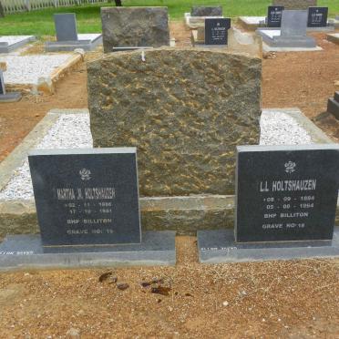 HOLTSHAUZEN Louis Lourens 1884–1964 &amp; Martha Magdalena nee JOUBERT 1886–1941 #2 (back)