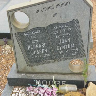 MOORE Bernard Joseph 1935- &amp; Joan Cynthia 1936-1983