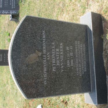 NIEKERK Petronella Hester, van 1924-2006