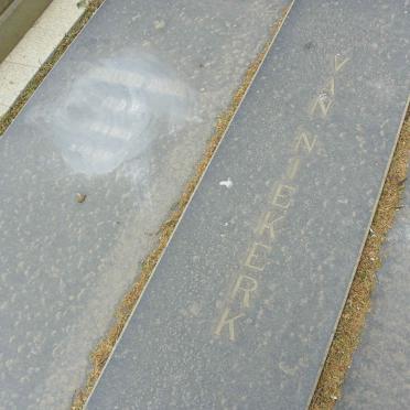 NIEKERK Johannes Daniel, van 1900–1983 & Susanna Elizabeth nee DE VILLIERS 1898–1983 #1