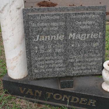 TONDER Jannie, van 1940-2003 &amp; Magriet 1949-
