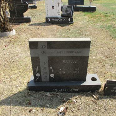 VAAL Bettie, de 1941-2004 #1