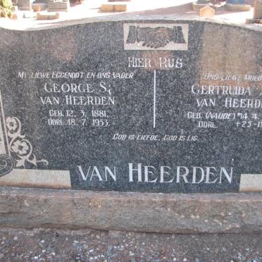 HEERDEN George S., van 1881-1953 &amp; Gertruida S.S. NAUDE 1879-1955
