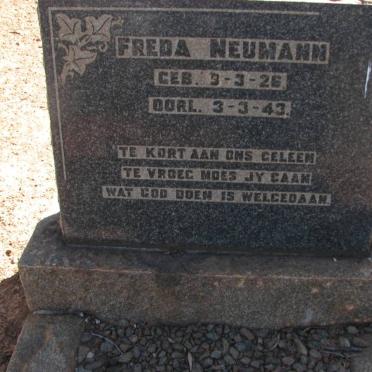 NEUMANN Freda 1926-1943