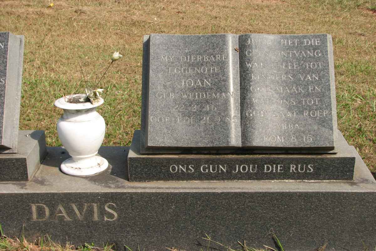 DAVIS Joan nee WEIDEMAN 1946-1983