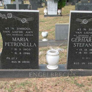 ENGELBRECHT Gerhardus Stefanus 1896-1975 &amp; Maria Petronella 1903-1986