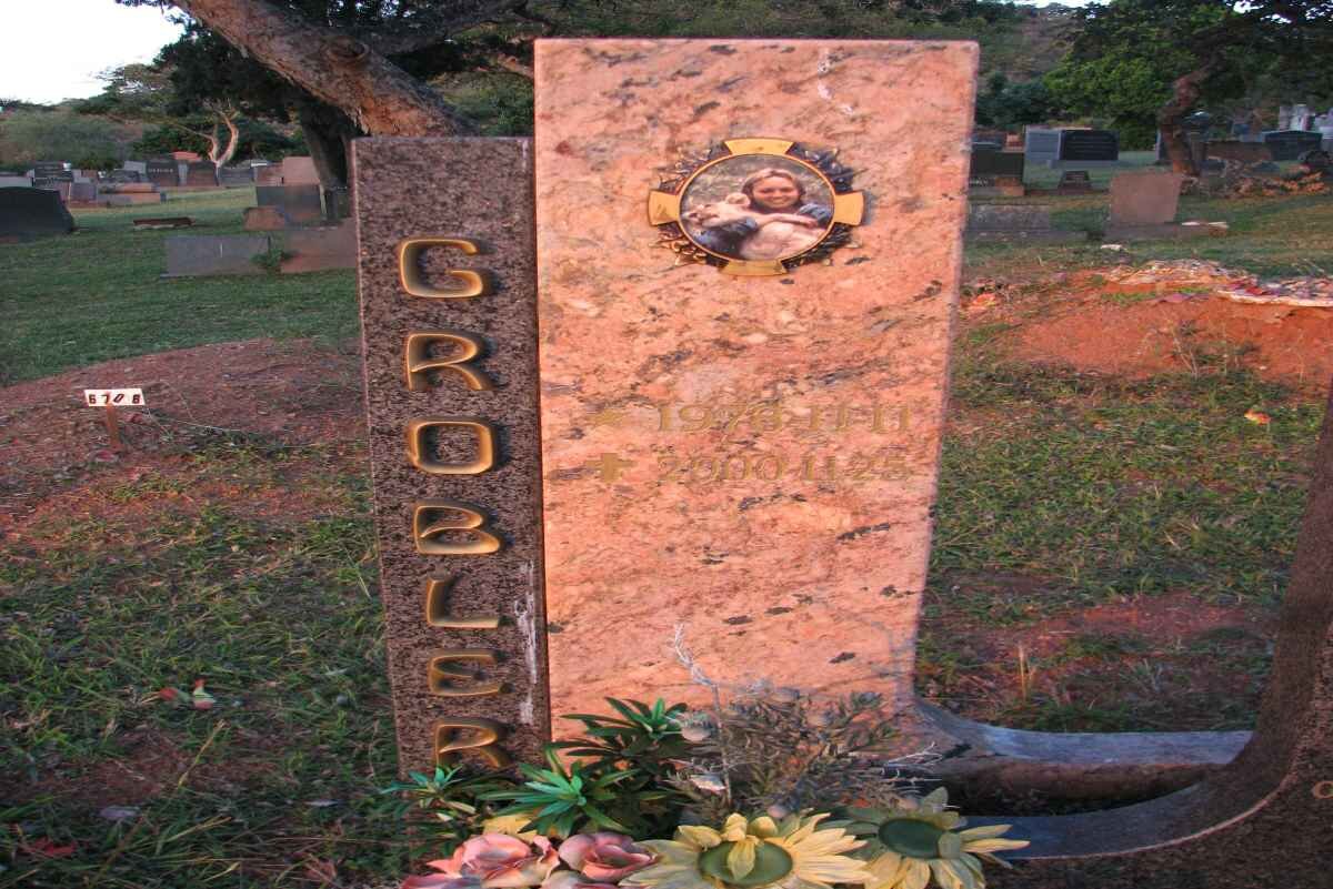 GROBLER Tanya 197?-2000