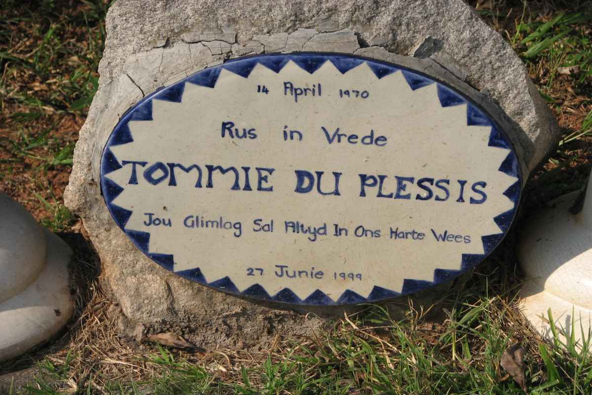 PLESSIS Tommie, du 1970-1999