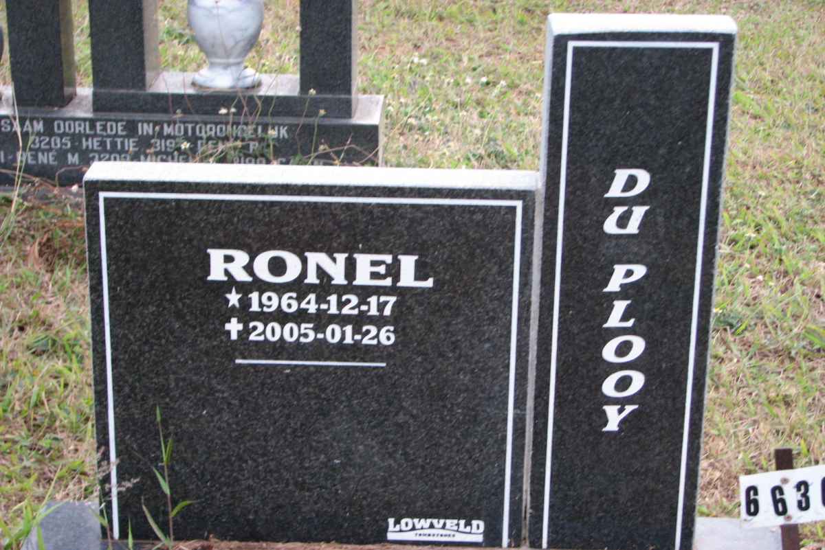 PLOOY Ronel, du 1964-2005