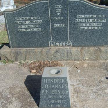 PIETERS Hendrik Johannes 1858-1950 &amp; Magrieta Alberta 1868-1943 :: PIETERS Hendrik Johannes 1905-1977