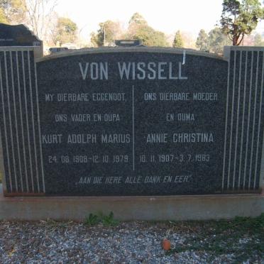 W - Surnames :: Vanne - W