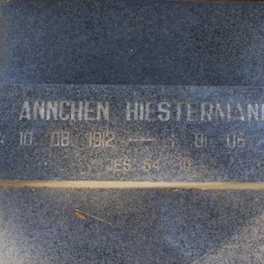 HIESTERMANN Karly 1907-1979 :: HIESTERMANN Annchen 1912-2003