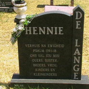 LANGE Hennie, de