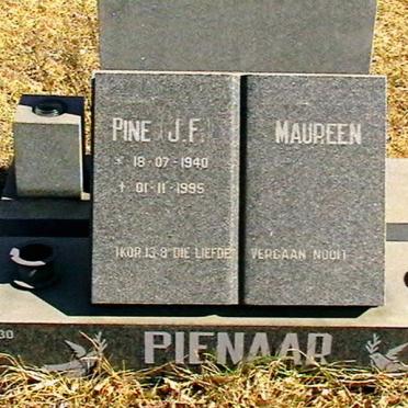 PIENAAR J.F. 1940-1995 &amp; Maureen