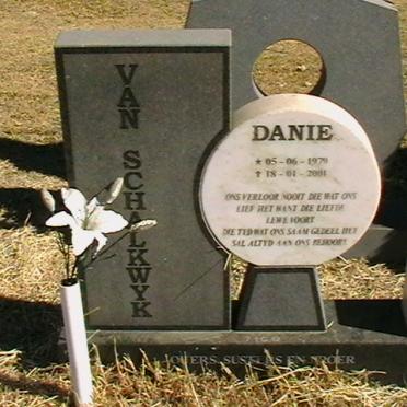 SCHALKWYK Danie, van 1979-2001