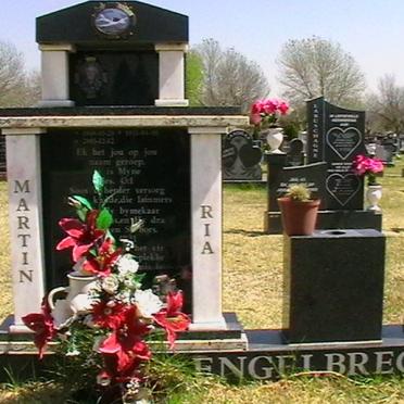 ENGELBRECHT Martin 1949-2005 &amp; Ria 1953-
