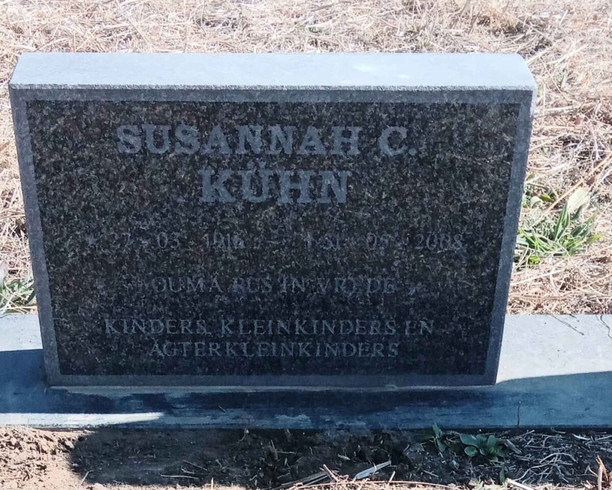 KUHN Susanna C. 1916-2008