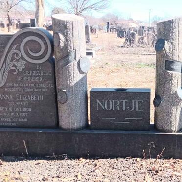 NORTJE Dirk Cornelius 1906-1987 & Anna Elizabeth KRAFT 1906-1967