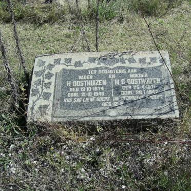 OOSTHUIZEN H. 1874-1946 &amp; M.C. 1871-1947