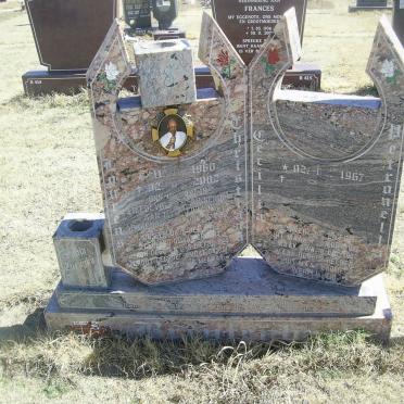 BREYTENBACH Lourens Christiaan 1960-2002 &amp; Cecilia Petronella 1967-