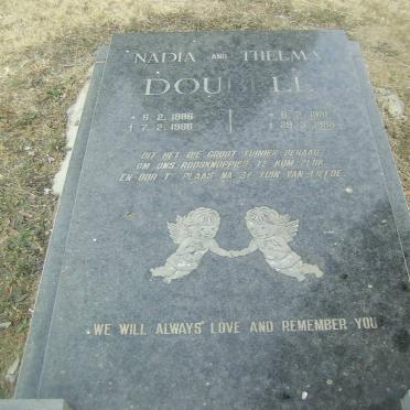 DOUBELL Nadia 1986-1986 :: DOUBELL Thelma 1986-1986