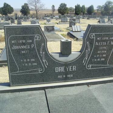 DREYER Johannes P. 1916-1995 &amp; Aletta F.M. STEYN 1918-1990