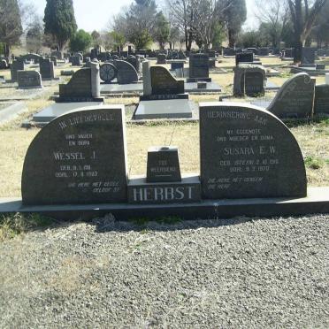 HERBST Wessel J. 1911-1983 &amp; Susara E.W. STEYN 1916-1970
