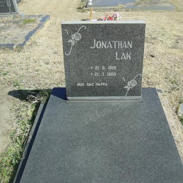 LAK Jonathan 1919-1980