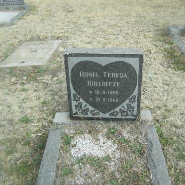 ROELOFFZE Ronel Teresa 1966-1966