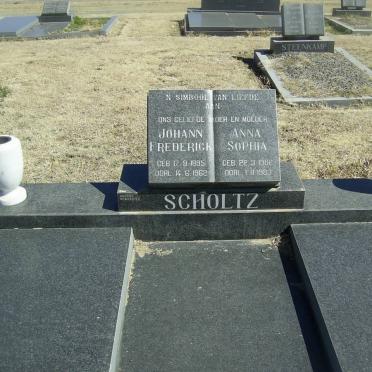 SCHOLTZ Johann Frederick 1895-1962 &amp; Anna Sophia 1902-1983