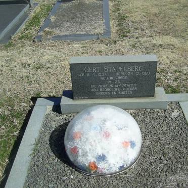 STAPELBERG Gert 1937-1980