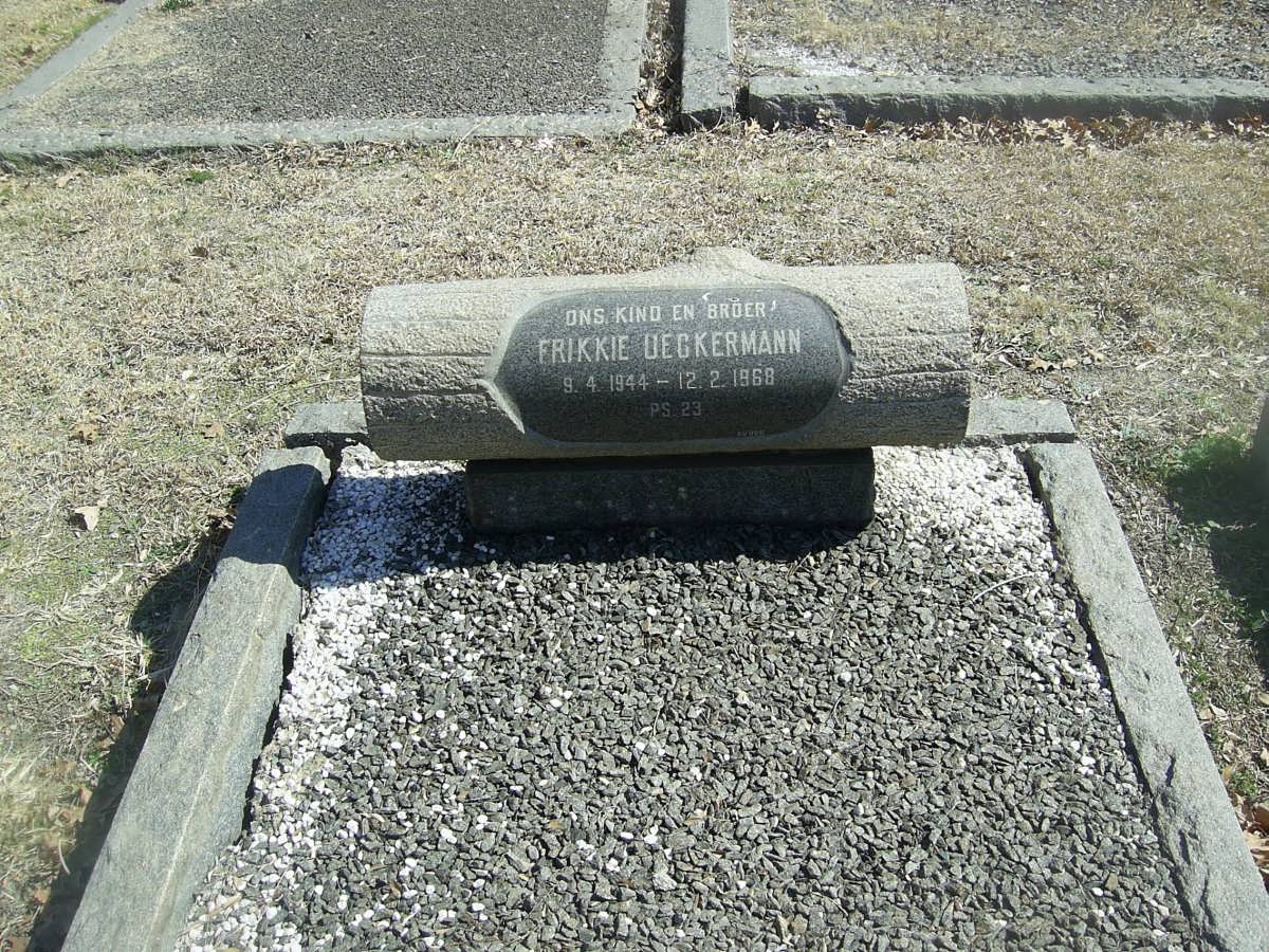 UECKERMANN Frikkie 1944-1968