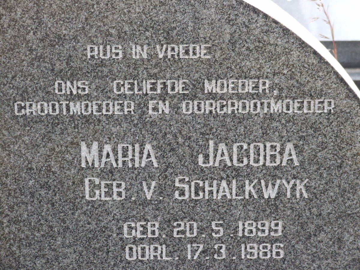 BERG Johannes Lodewikus Albertus, van den 1892-1973 &amp; Maria Jacoba v. SCHALKWYK 1899-1986