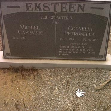 EKSTEEN Michiel Casparus 1918- &amp; Cornelia Petronella 1915-1987