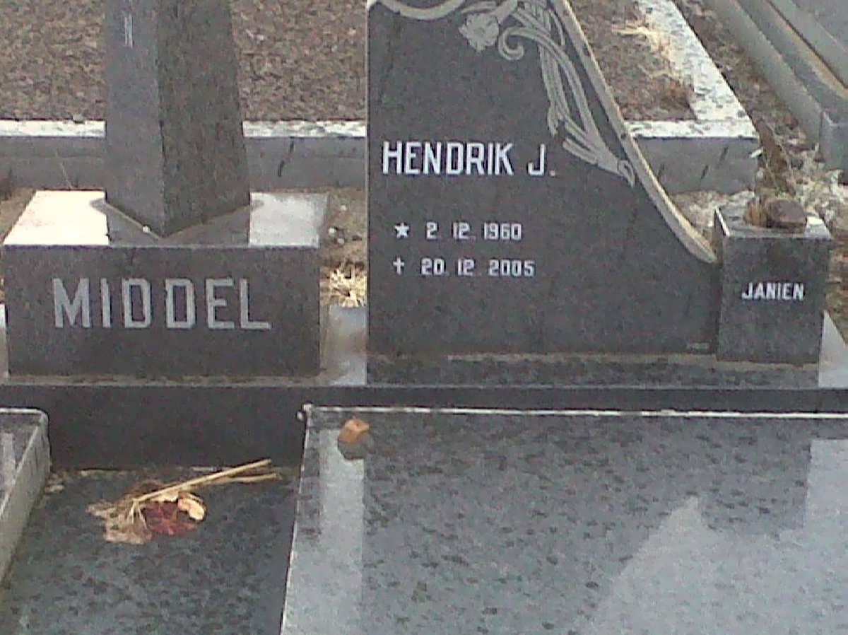 MIDDEL Hendrik J. 1960-2005