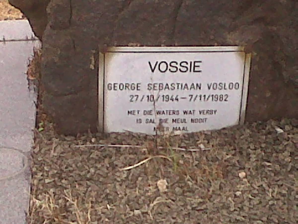 VOSLOO George Sebastiaan 1944-1982