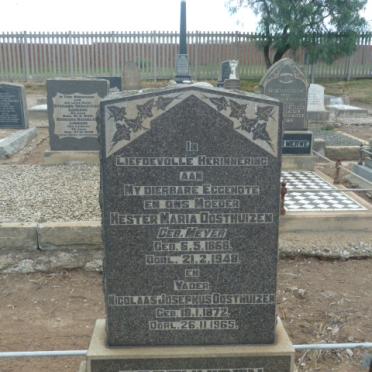 OOSTHUIZEN Nicolaas Josephus 1872-1965 & Hester Maria MEYER 1868-1948