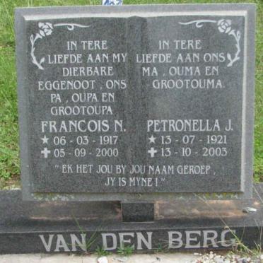 BERG Francois N., van den 1917-2000 &amp; Petronella J. 1921-2003